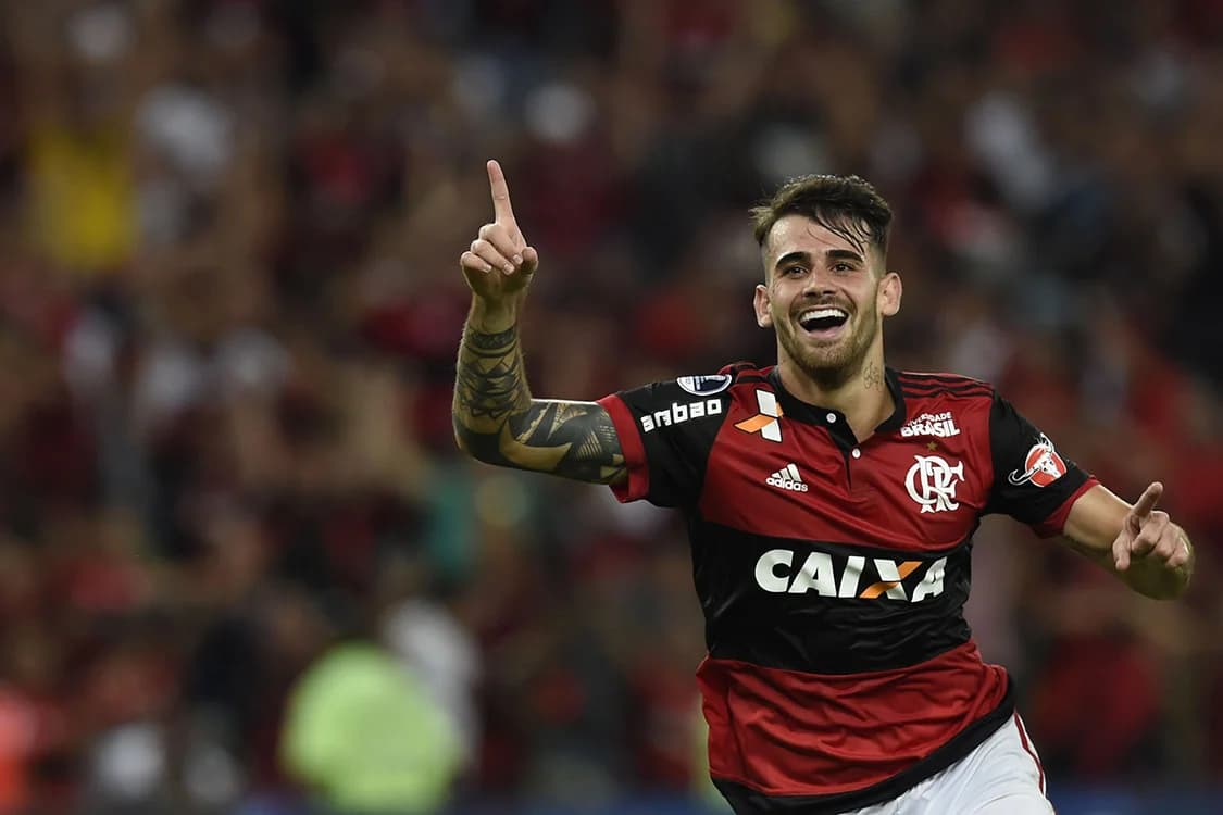 Felipe Vizeu revela sonho de voltar ao Flamengo com Vini Jr.