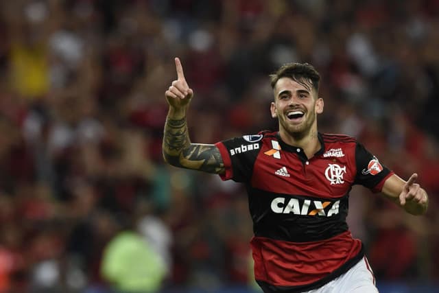 Felipe Vizeu revela sonho de voltar ao Flamengo com Vini Jr.