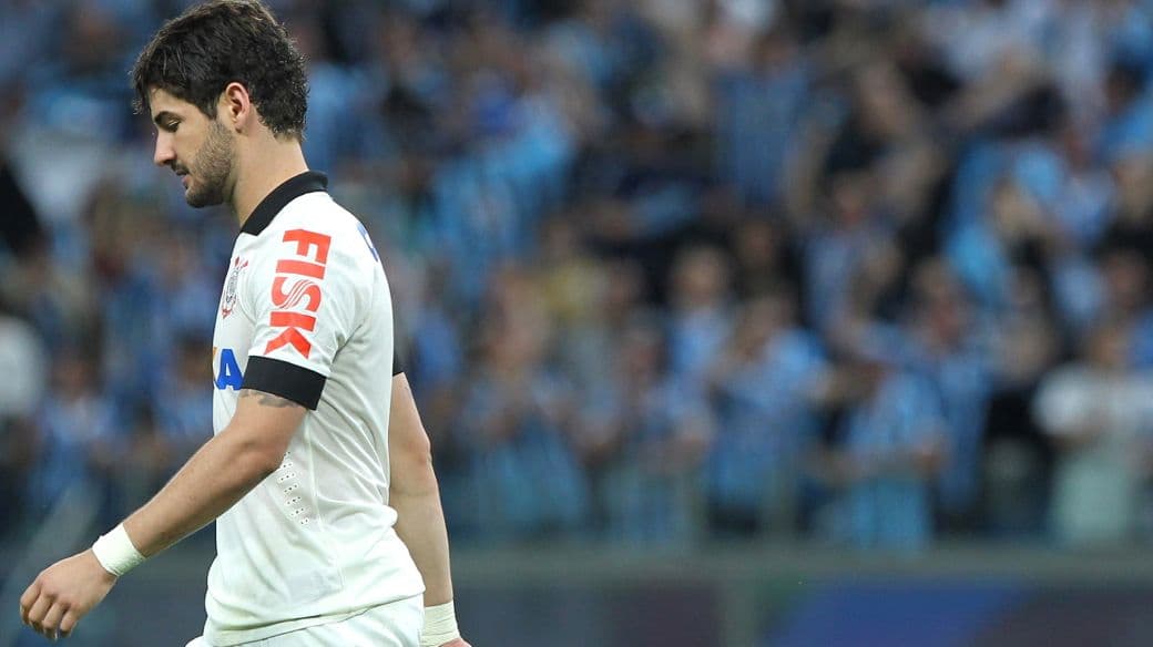 Corinthians é freguês do Grêmio em mata-matas