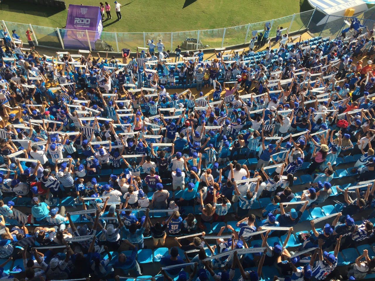 Avaí vence Athletic-MG em jogo de pênaltis e complica rival na Série B