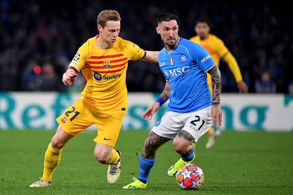 Barcelona e Napoli ficam no empate e Porto surpreende Arsenal na Champions