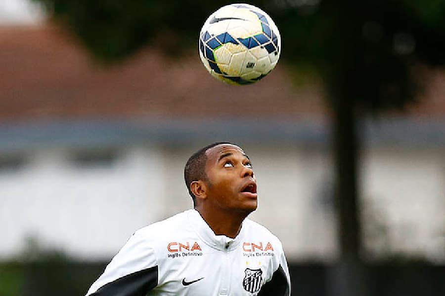 Robinho tem julgamento marcado e pode ser preso no Brasil