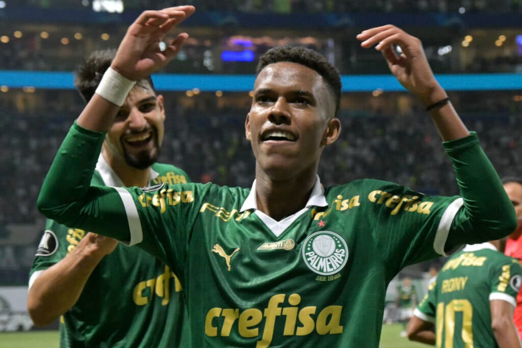 Palmeiras vira contra o Liverpool e vence a primeira na Libertadores