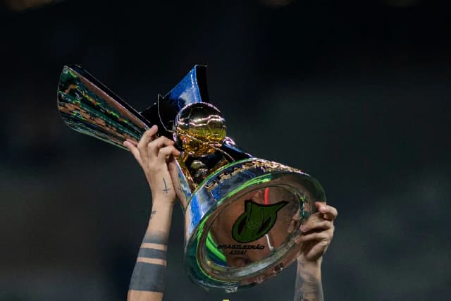 O troféu do Brasileirão: história, peso e materiais