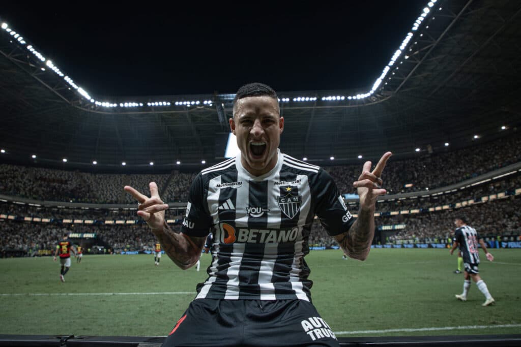 Galo domina Sport e constrói boa vantagem para a volta pela Copa do Brasil