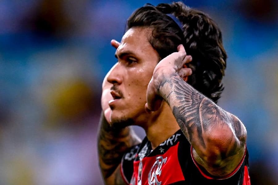 De volta, Pedro abre opções táticas para Filipe Luís; veja como