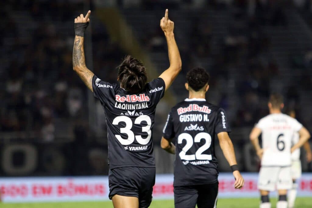 Bragantino vence o Vasco e segue invicto no Brasileirão