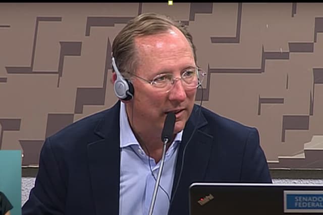 Transfer ban: o que é, como funciona e mais