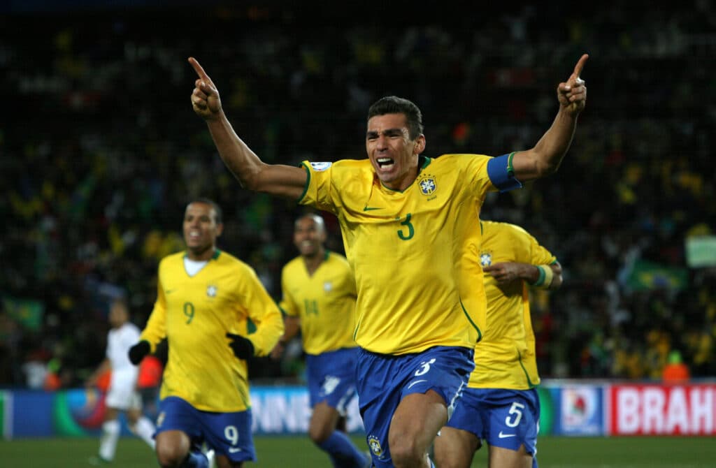 Brasil defende invencibilidade de 26 anos contra EUA; veja histórico