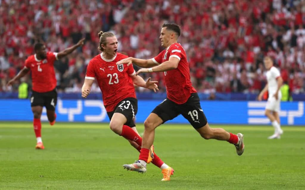 Áustria vence Polônia de Lewandowski e respira na Eurocopa
