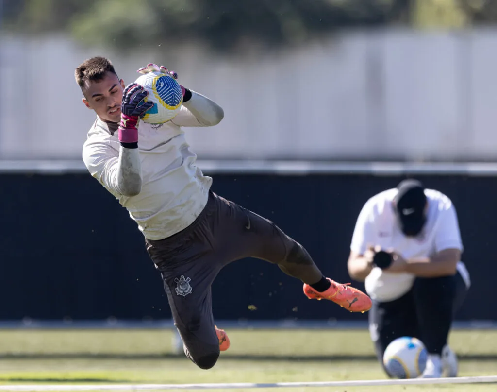 Inter x Corinthians: onde assistir ao jogo do Brasileirão nesta quarta