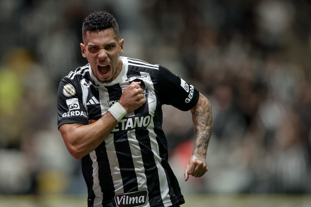 Atlético-MG espanta má fase e vence o então embalado São Paulo