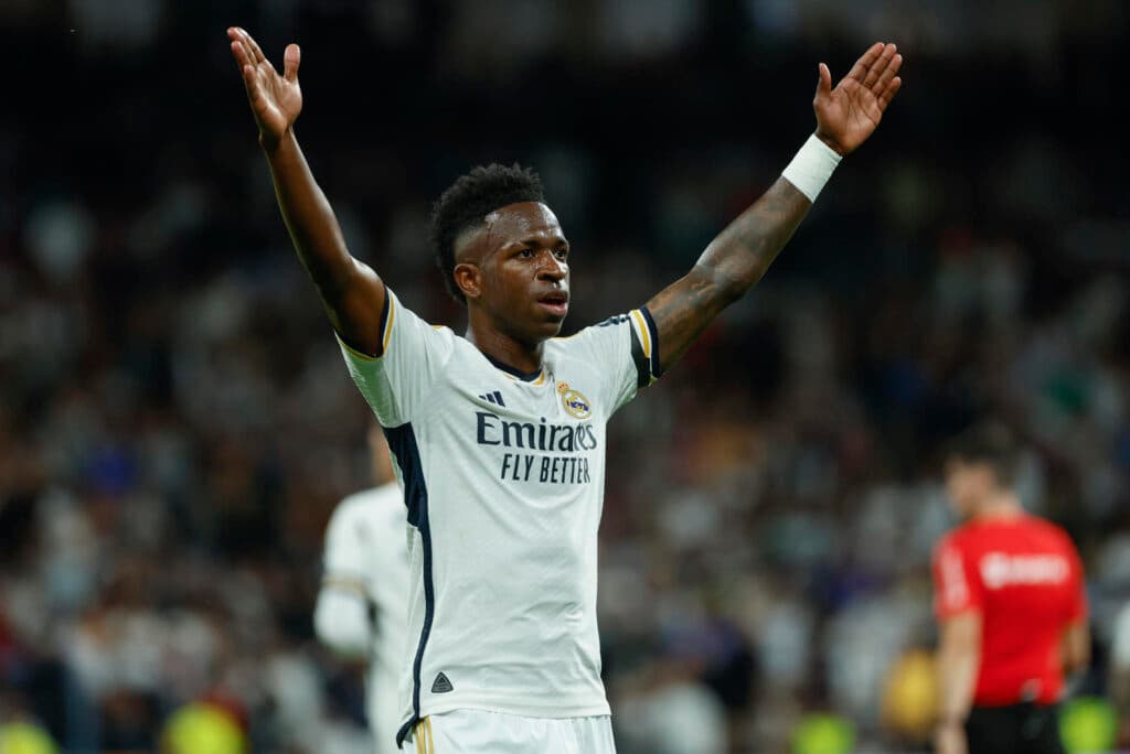 Time saudita oferece salário bilionário a Vini Jr.