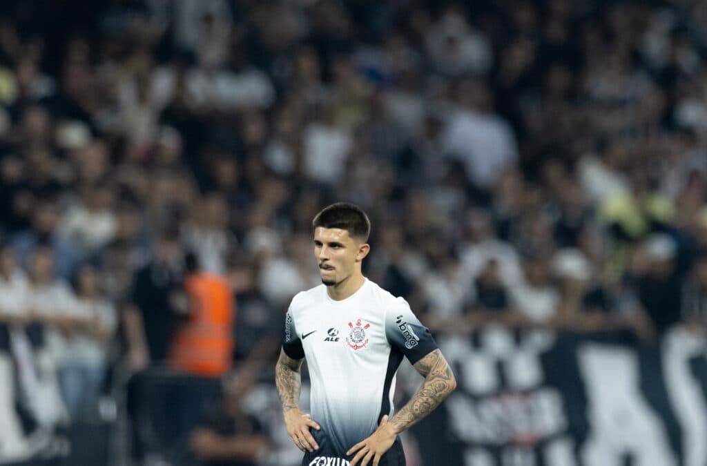 Opinião: reformulação no Corinthians expõe garotos em crise histórica