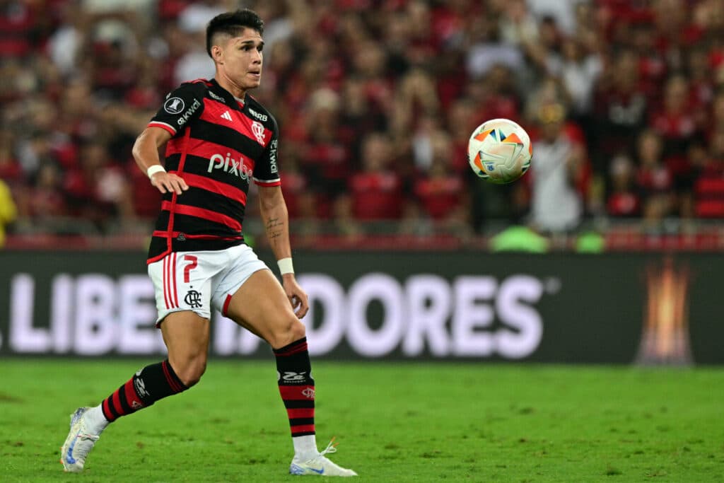 Flamengo domina Bolívar e constrói boa vantagem na Libertadores