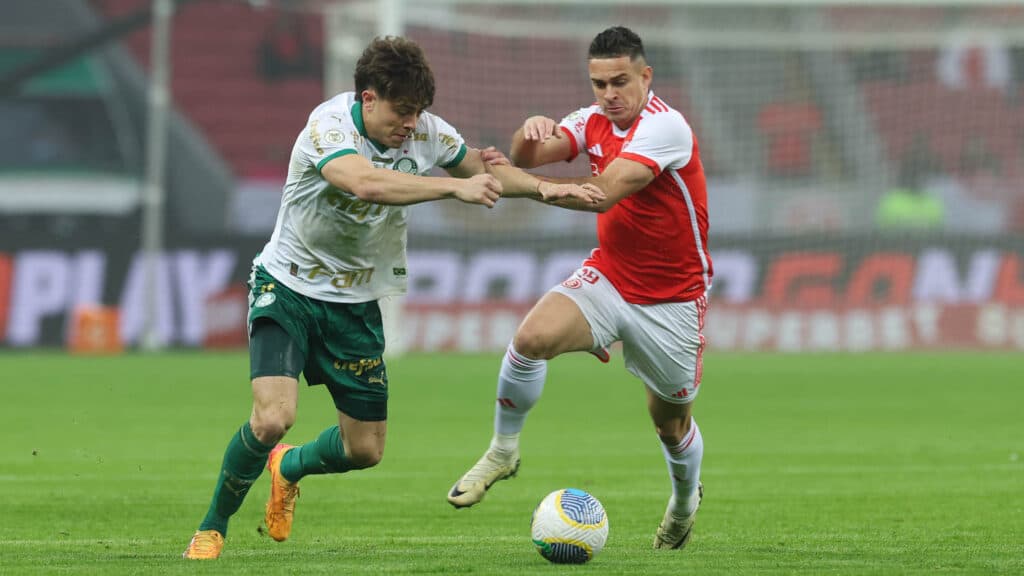 Internacional e Palmeiras empatam e jejum de vitórias segue