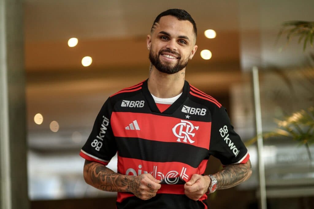 Michael é anunciado pelo Flamengo