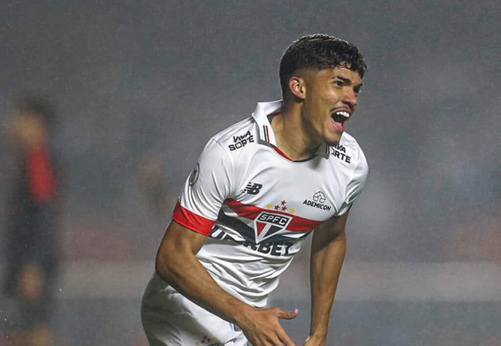 São Paulo soma 190 milhões de euros com vendas da base em 10 anos