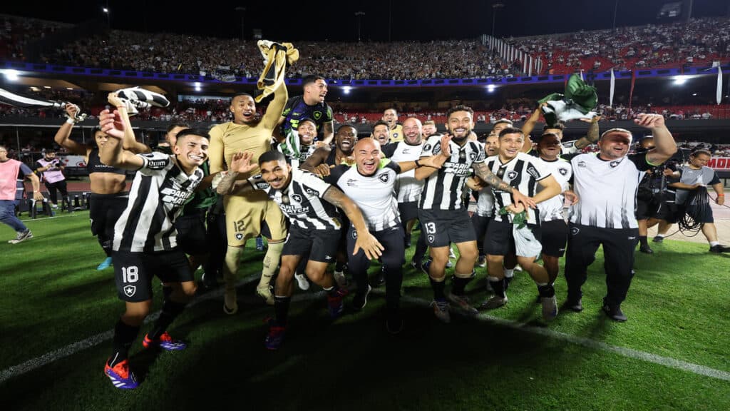 Botafogo pode cobrir parte dos investimentos com premiações