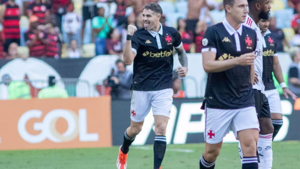 Vegetti entra para o top 10 de artilheiros do ano; Confira a lista