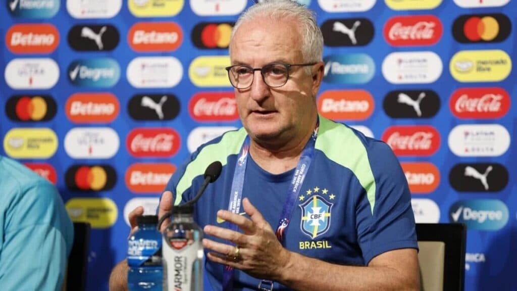 Preços dos ingressos para jogos da seleção atrapalham Dorival