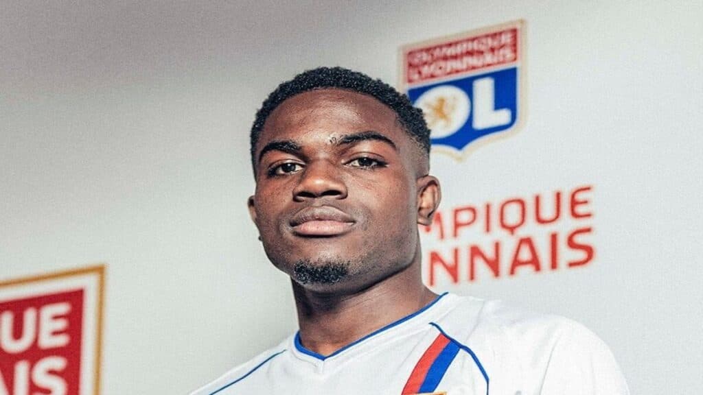 Ernest Nuamah: O jogador que “fugiu” de uma transferência