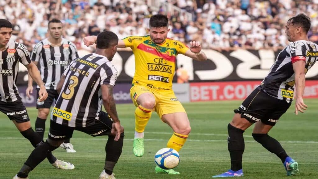 Santos venceu após cobrança da torcida por 4 jogos sem vitórias