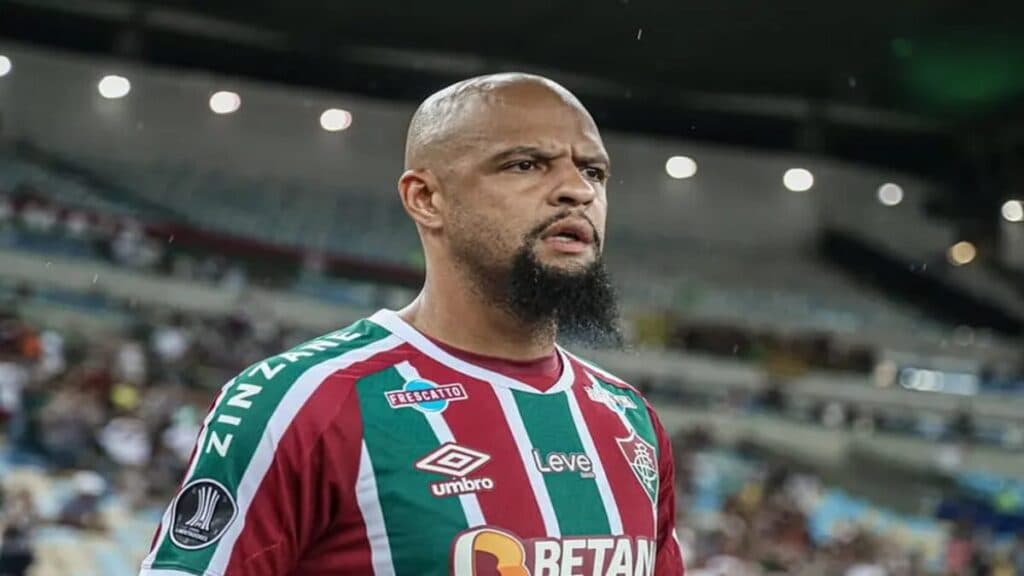 Felipe Melo é acusado de de intimidar adolescente botafoguense