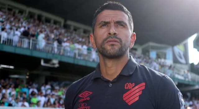 Quais times mais sofrem gols nos minutos finais? Veja ranking