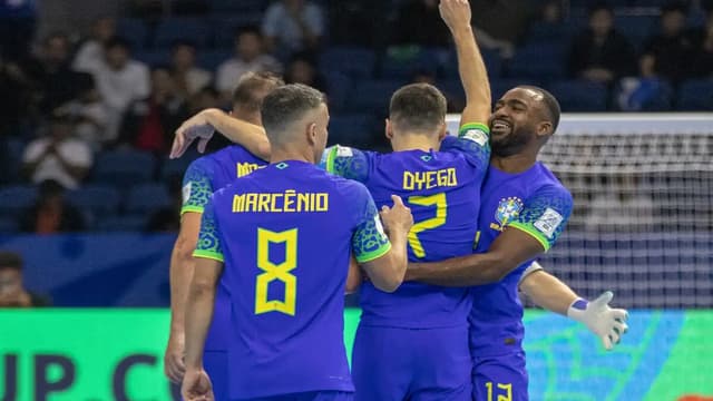 Copa do Mundo de Futsal: Brasil é penta ou hepta da competição?