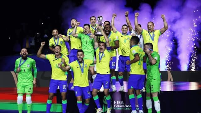 Brasil tem hegemonia no futsal: veja lista de campeões mundiais