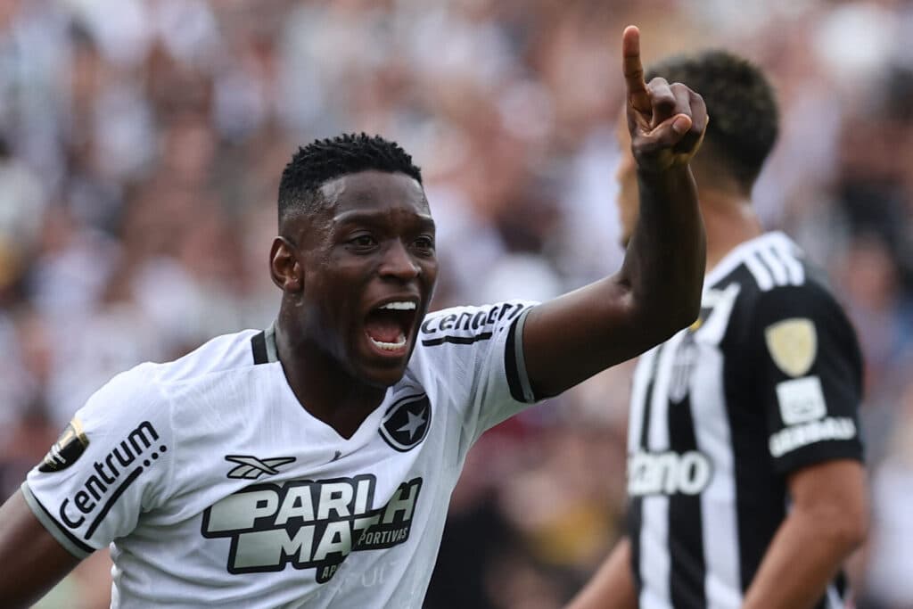 Gigante da Itália monitora 5 jogadores do Brasileirão