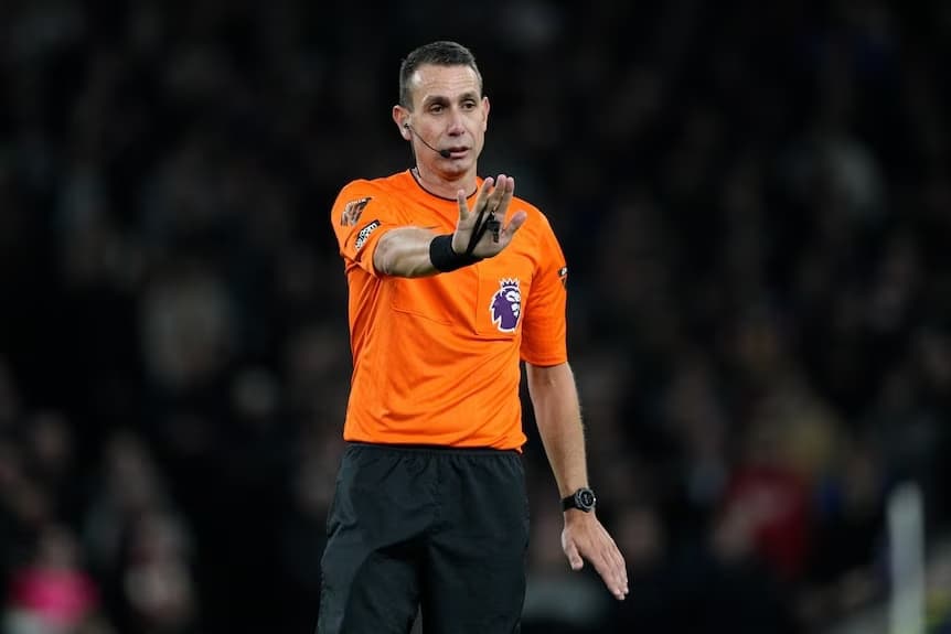 Árbitro é suspenso pela Uefa após vídeo em que cheira pó branco