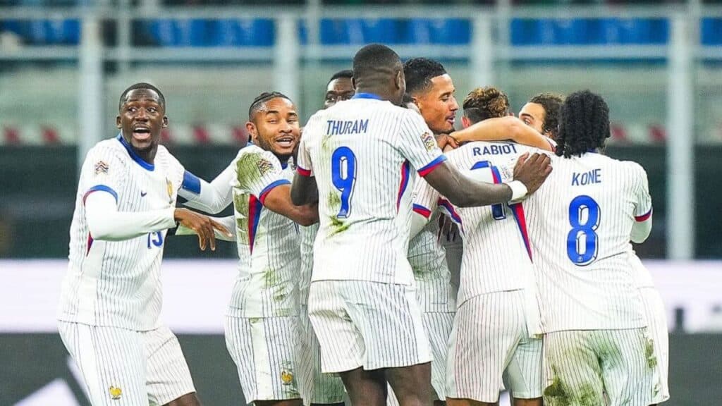 França vence a Itália e ‘rouba’ a liderança do grupo na Nations