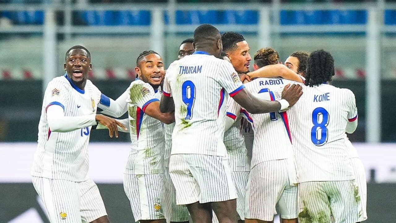França vence a Itália e ‘rouba’ a liderança do grupo na Nations