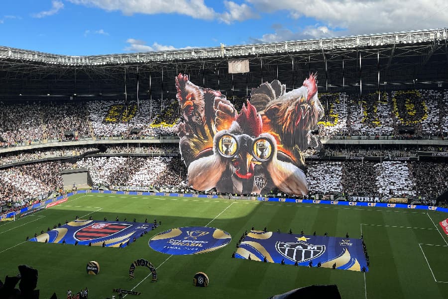 Torcida do Atlético faz mosaico em final da Copa do Brasil; veja fotos