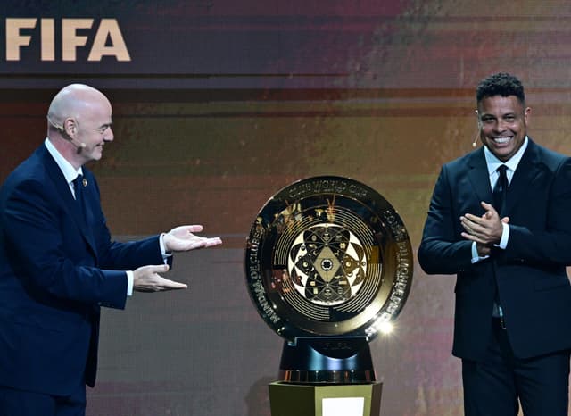 Campeões do mundo apoiam Ronaldo como presidente da CBF