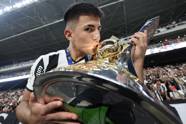 Diretor do Atlanta cita acordo com Botafogo por dívida de Almada