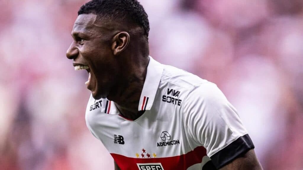 São Paulo bate o pé e não deve liberar Arboleda