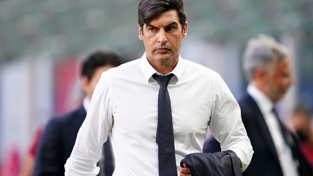 Ex-treinador do Milan recusa proposta do Botafogo, que segue sem técnico