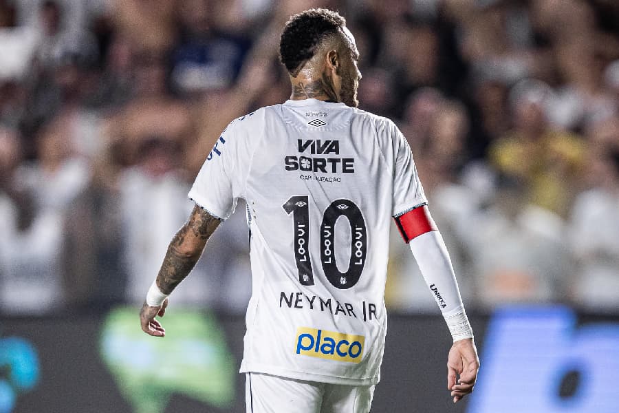Para Dorival ver: Neymar é discreto, mas faz ‘lição de casa’ por seleção