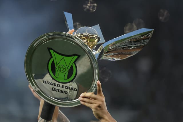 Líder e zona de rebaixamento: a classificação atualizada do Brasileirão 2025