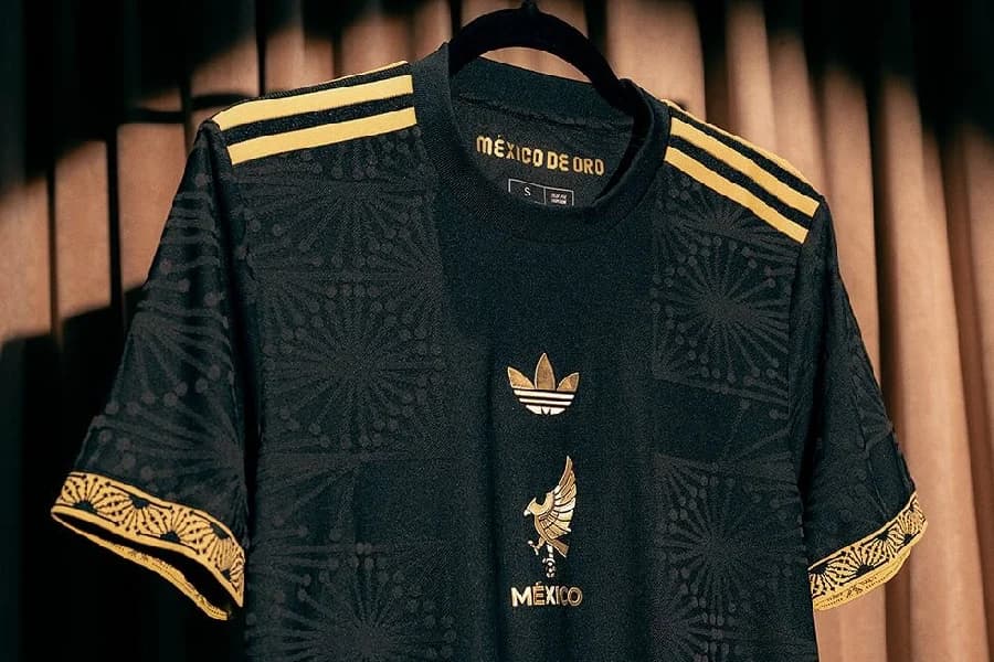 México lança uniforme inspirado na ‘Era de Oro’ para 2025