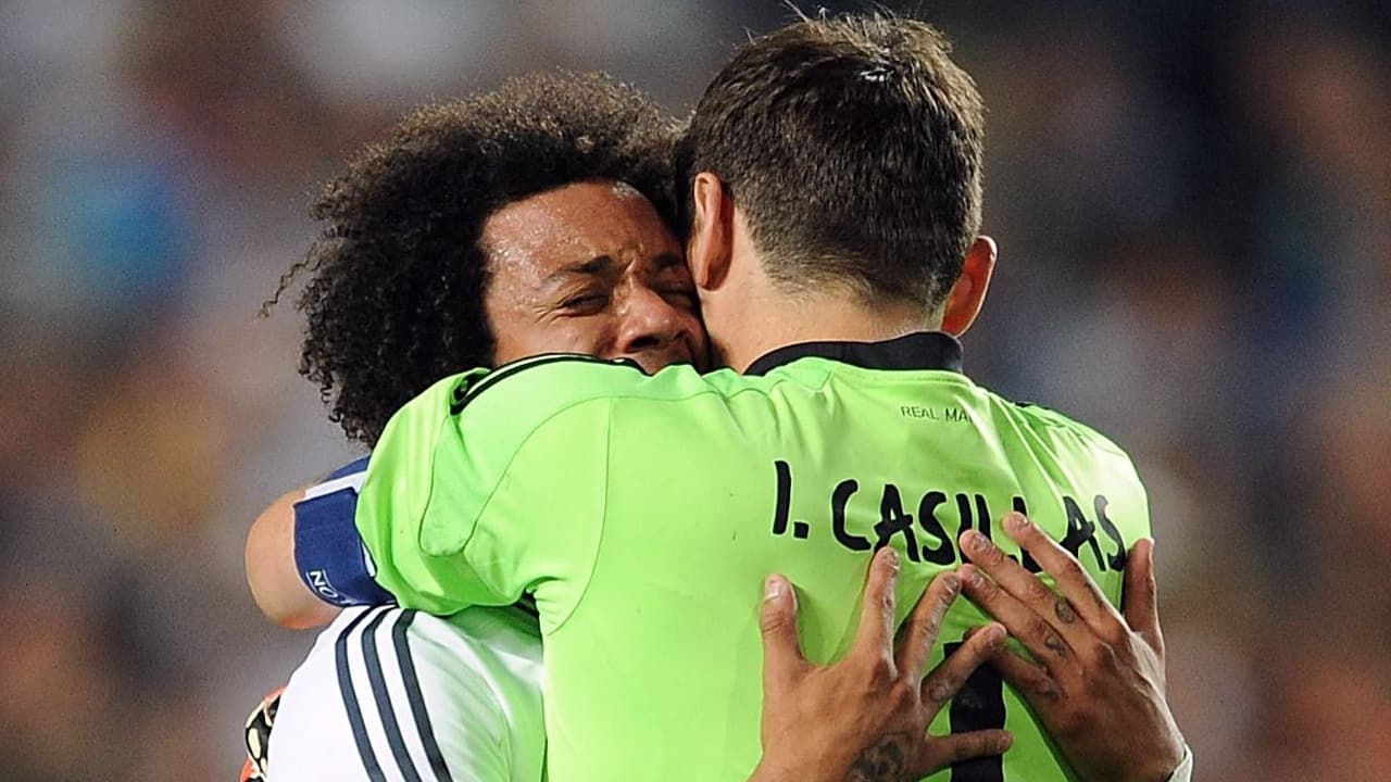 Os goleiros que fizeram história na Champions League!