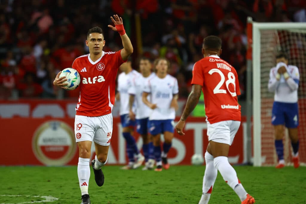 Inter reage contra o Nacional e busca empate em jogo de seis gols