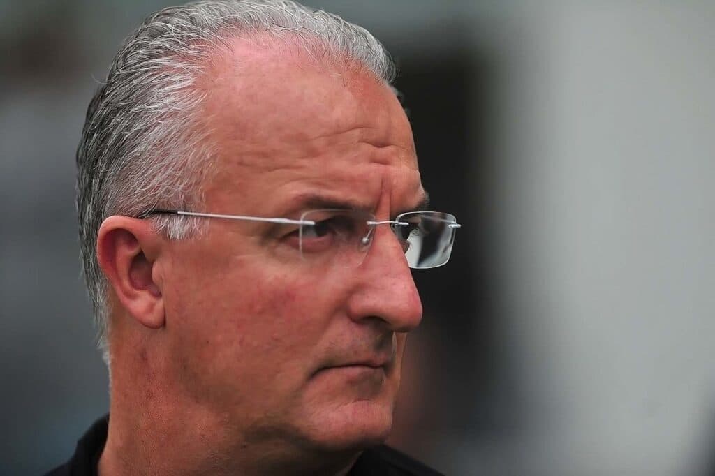 Como foi o trabalho de Dorival pelos rivais do Corinthians