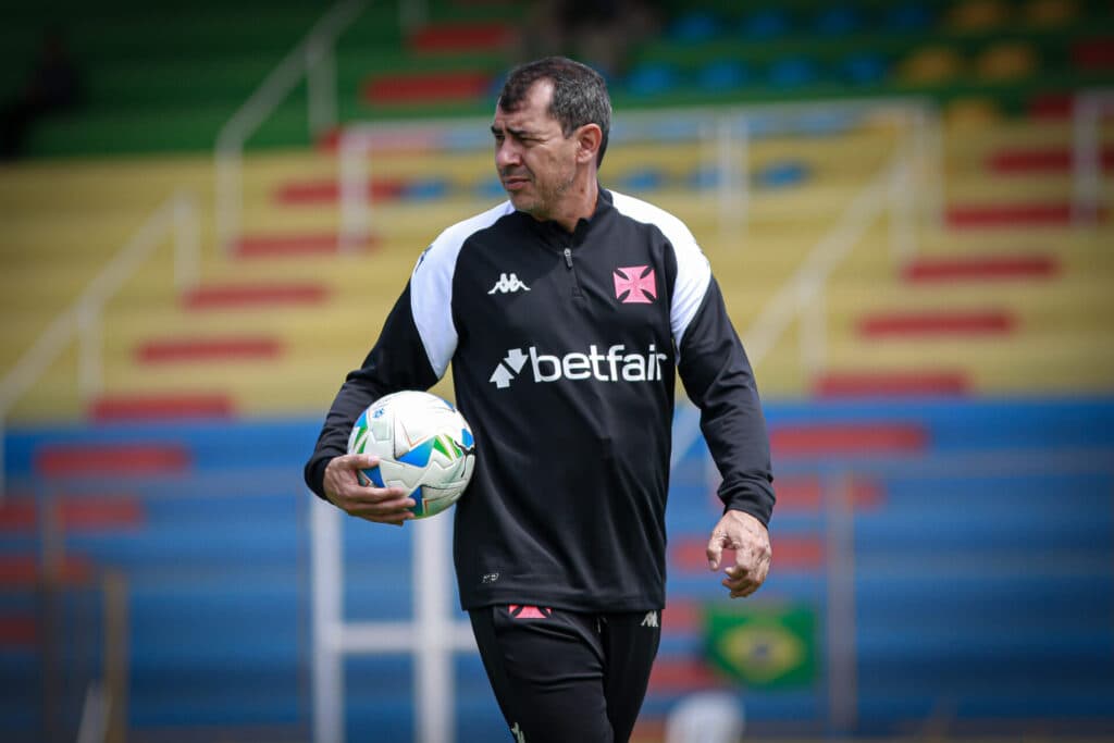 Pressionados? Início do Brasileirão já tem balanço de técnicos