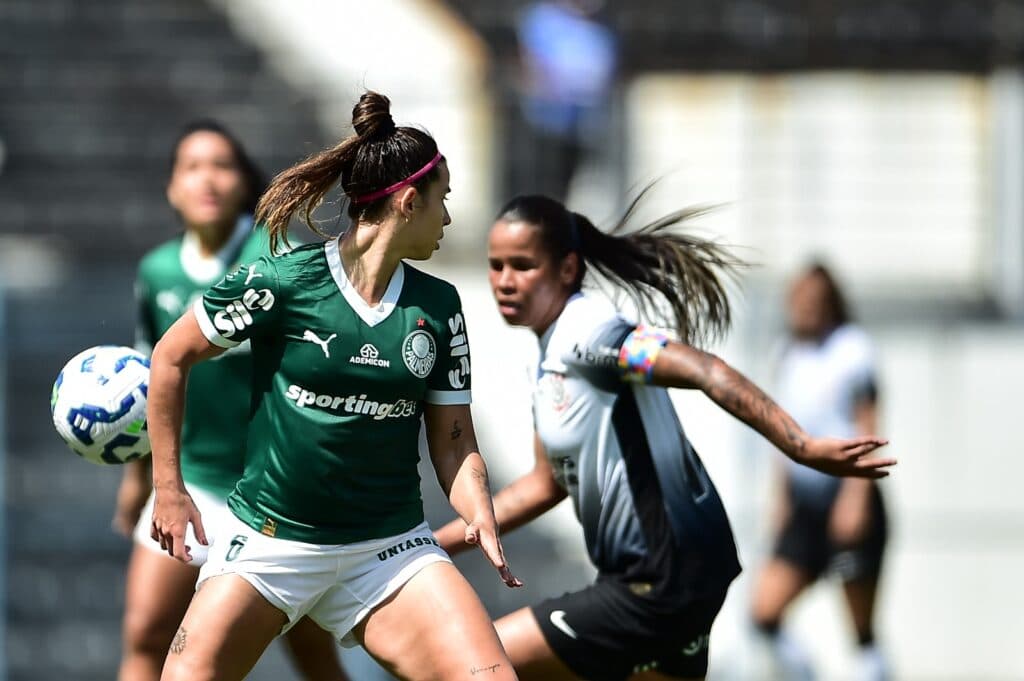 Palmeiras vence Dérbi contra Corinthians no Brasileirão feminino