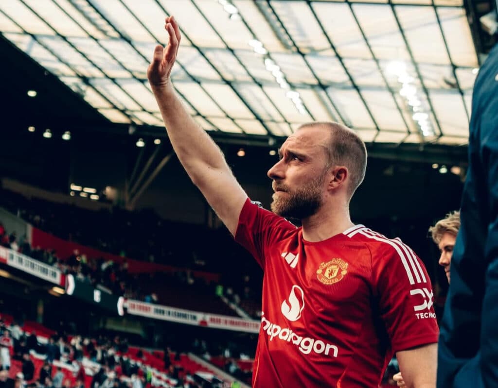 Manchester United faz pior campanha dos últimos 50 anos