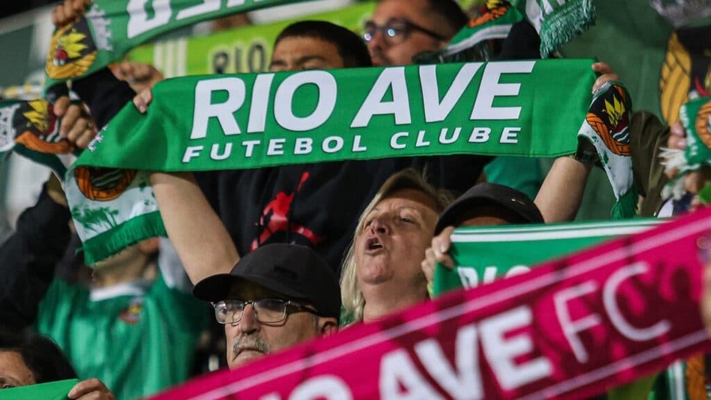 Ao vivo: Rio Ave e Santa Clara duelam pelo Campeonato Português; onde assistir